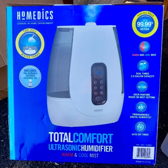 New in box 120-Hour Warm or Cool Mist Ultrasonic Humidifier with Digital display - Picture 1 of 3